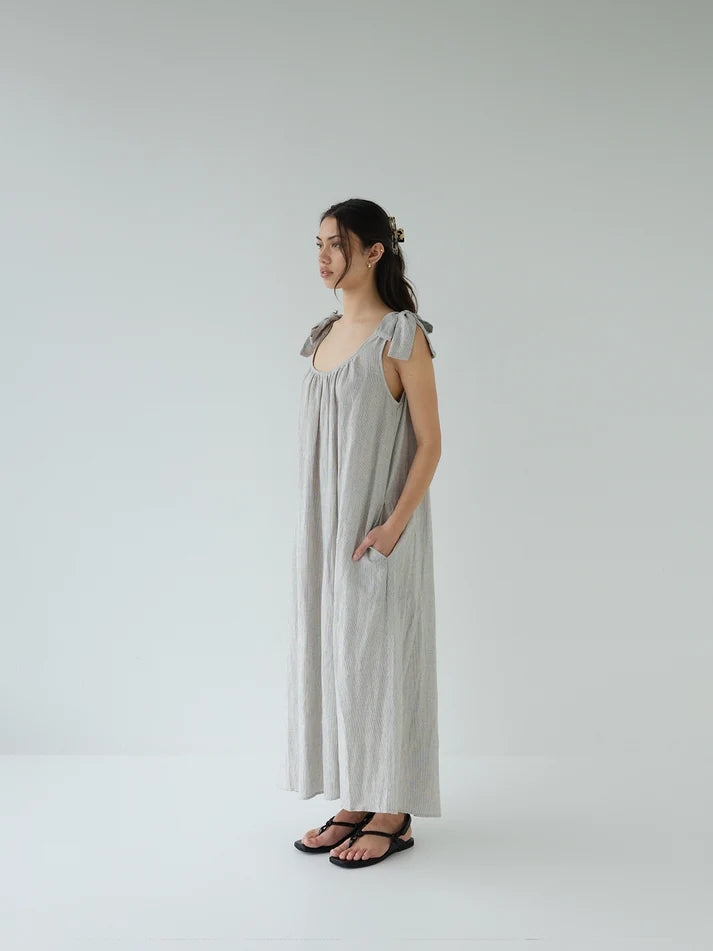 SOPHIE Bow dress