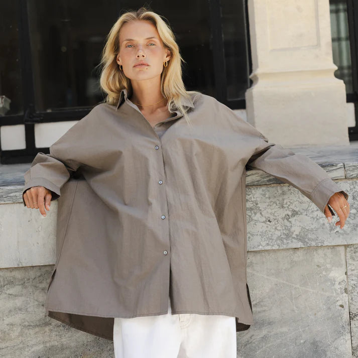 SOPHIE Boxy Shirt