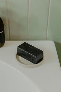 EARTHLY BANDITS Sticks & Stones Body Bar