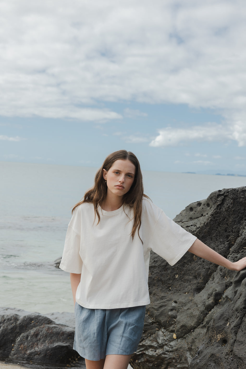 SOPHIE Boxy Tee in Oat