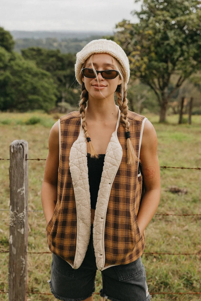 OTTWAY Nomad Sherpa Reversible Checked Vest Unisex