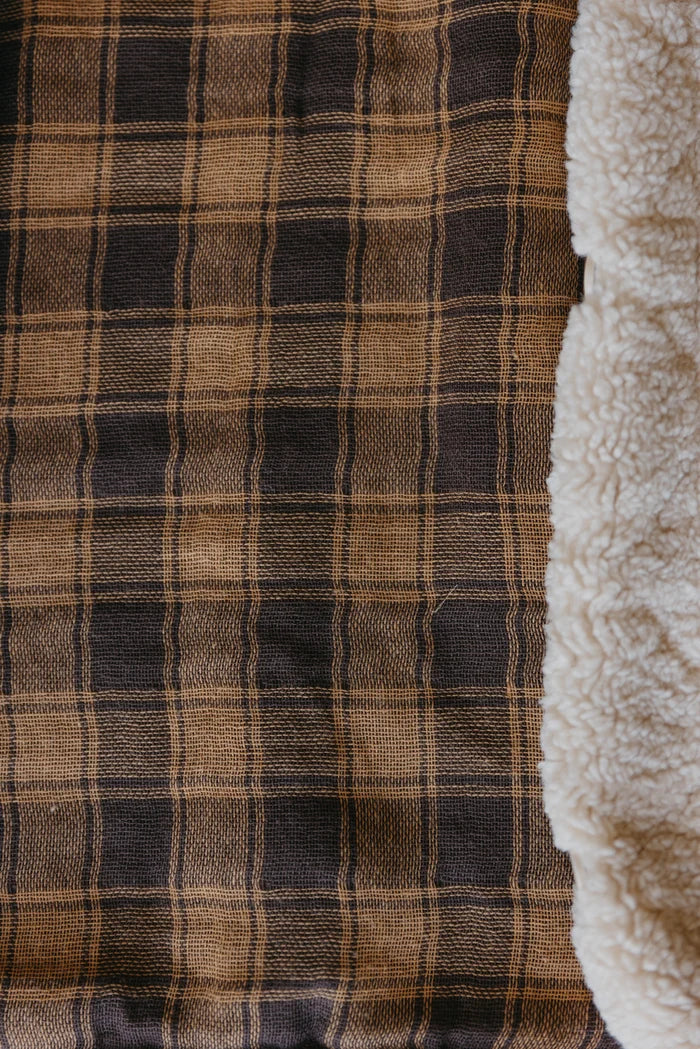 OTTWAY Nomad Sherpa Reversible Checked Vest Unisex